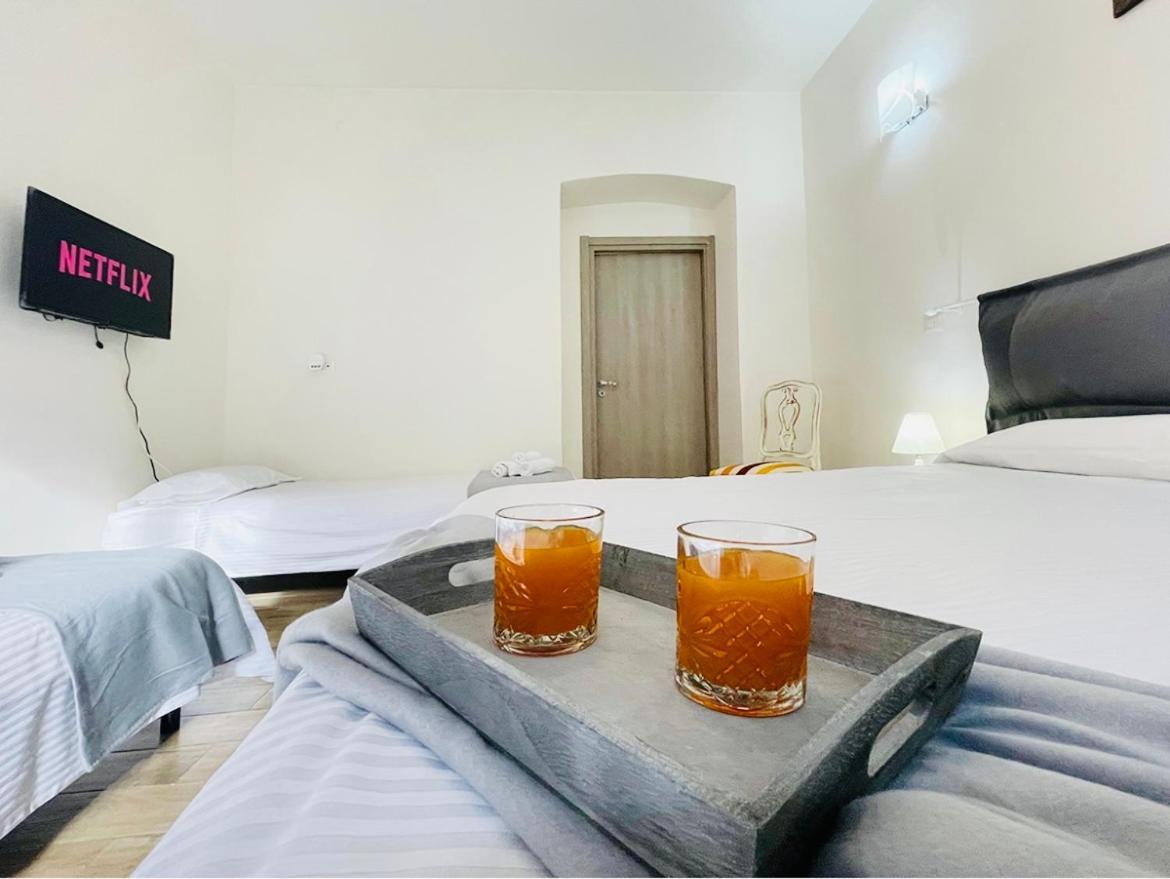 Porta Palazzo 15 Min - Suite Con Netflix & Wi-Fi 토리노 외부 사진
