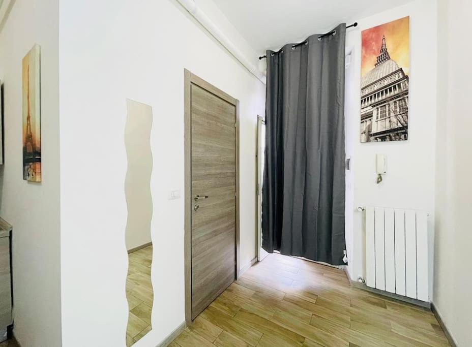Porta Palazzo 15 Min - Suite Con Netflix & Wi-Fi 토리노 외부 사진