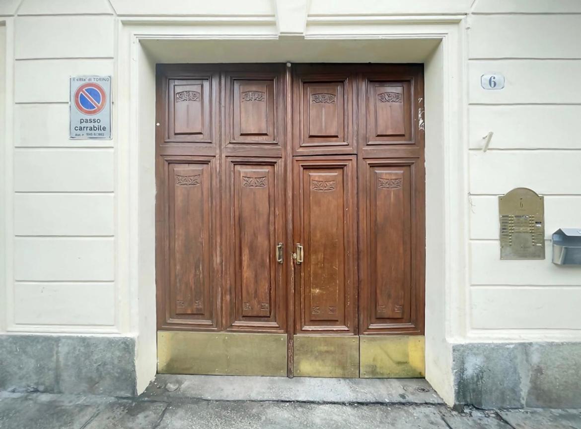 Porta Palazzo 15 Min - Suite Con Netflix & Wi-Fi 토리노 외부 사진